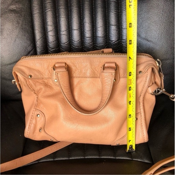 Authentic Coach Legacy Duffle Satchel in Natural Leather - Picture 10 of 16